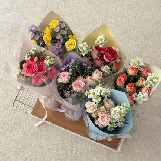 Rose Spray Bouquet - Random Mix